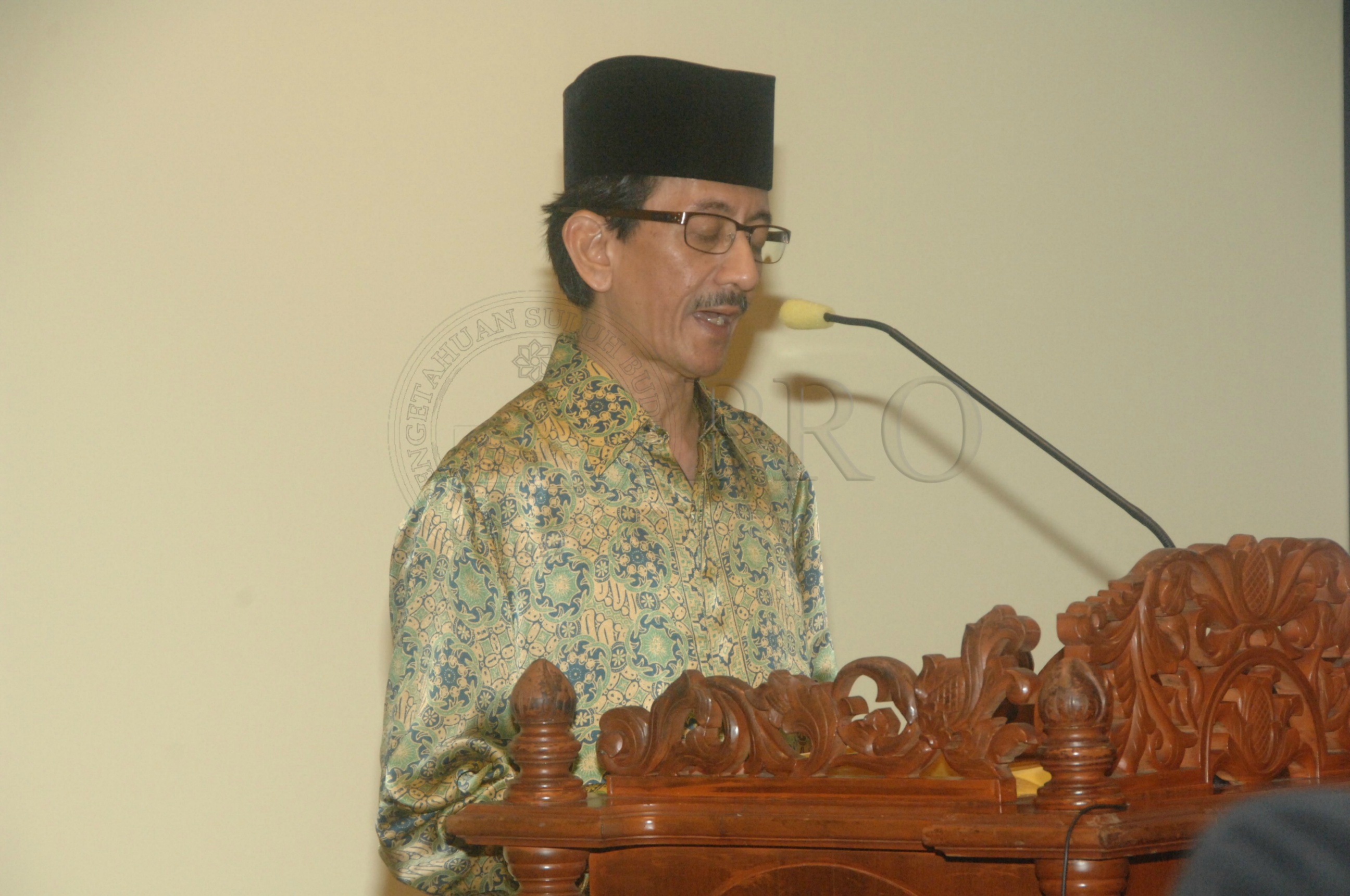 PRO 14 33 WACANA FBA 0161